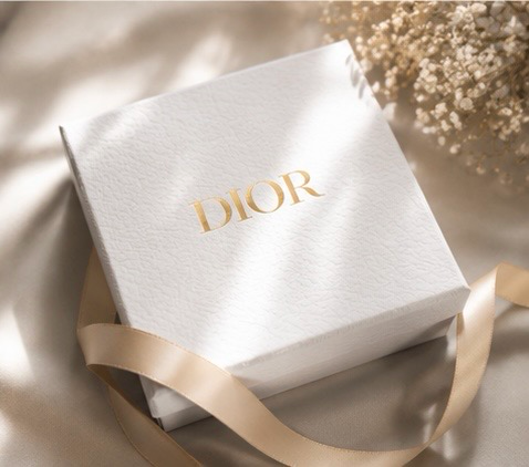 Dior Delicate Bow Bracelet – Gold Finish with Crystals